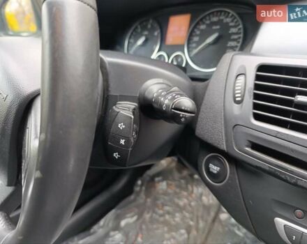 Рено Лагуна 2009 в Харькове на Automoto.ua Белый Рено Лагуна, объемом двигателя 1.46 л и пробегом 197 тыс. км за 5850 $, фото 18 на Automoto.ua