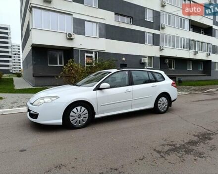 Рено Лагуна 2009 в Харькове на Automoto.ua Белый Рено Лагуна, объемом двигателя 1.46 л и пробегом 197 тыс. км за 5850 $, фото 2 на Automoto.ua