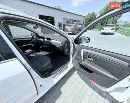 Белый Рено Лагуна, объемом двигателя 2 л и пробегом 424 тыс. км за 6600 $, фото 16 на Automoto.ua