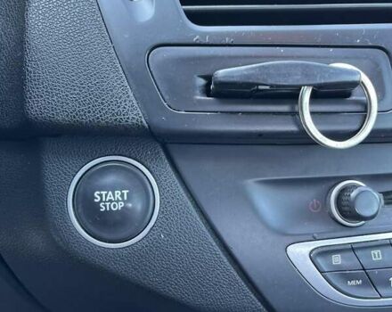 Белый Рено Лагуна, объемом двигателя 1.5 л и пробегом 309 тыс. км за 6500 $, фото 14 на Automoto.ua