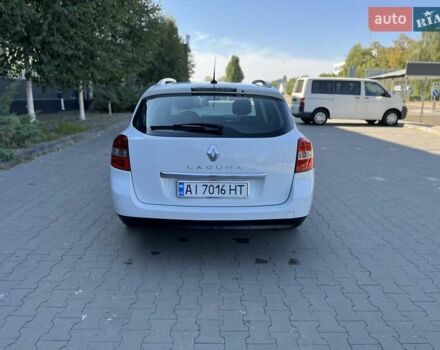 Белый Рено Лагуна, объемом двигателя 1.5 л и пробегом 309 тыс. км за 6500 $, фото 8 на Automoto.ua