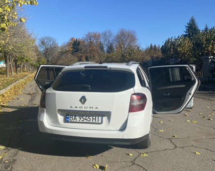 Белый Рено Лагуна, объемом двигателя 1.46 л и пробегом 344 тыс. км за 7300 $, фото 9 на Automoto.ua