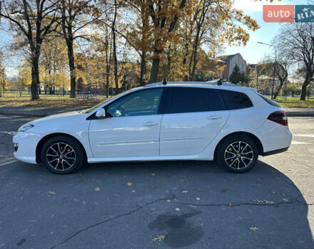 Белый Рено Лагуна, объемом двигателя 1.46 л и пробегом 290 тыс. км за 6999 $, фото 34 на Automoto.ua