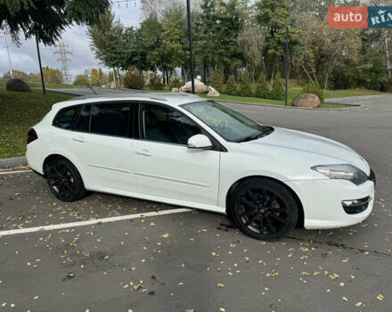 Белый Рено Лагуна, объемом двигателя 1.46 л и пробегом 251 тыс. км за 5950 $, фото 1 на Automoto.ua