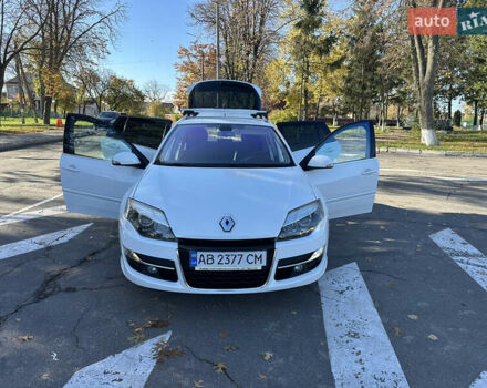 Белый Рено Лагуна, объемом двигателя 1.46 л и пробегом 290 тыс. км за 6999 $, фото 60 на Automoto.ua