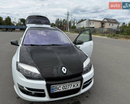 Білий Рено Лагуна, об'ємом двигуна 1.46 л та пробігом 370 тис. км за 7400 $, фото 2 на Automoto.ua
