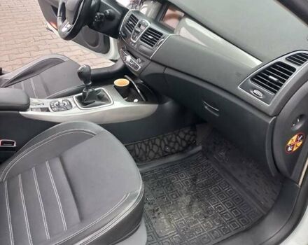 Белый Рено Лагуна, объемом двигателя 2 л и пробегом 274 тыс. км за 6500 $, фото 15 на Automoto.ua