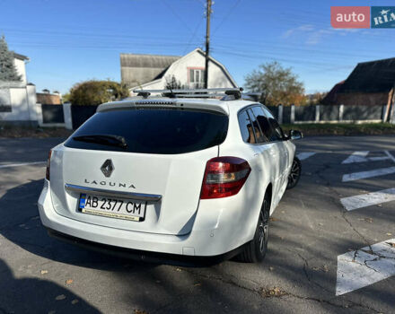 Белый Рено Лагуна, объемом двигателя 1.46 л и пробегом 290 тыс. км за 6999 $, фото 26 на Automoto.ua
