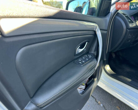 Белый Рено Лагуна, объемом двигателя 1.46 л и пробегом 290 тыс. км за 6999 $, фото 36 на Automoto.ua