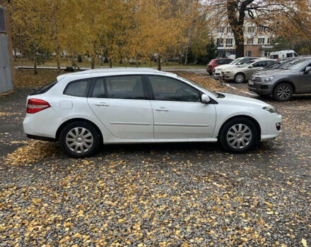 Белый Рено Лагуна, объемом двигателя 1.46 л и пробегом 323 тыс. км за 6800 $, фото 7 на Automoto.ua