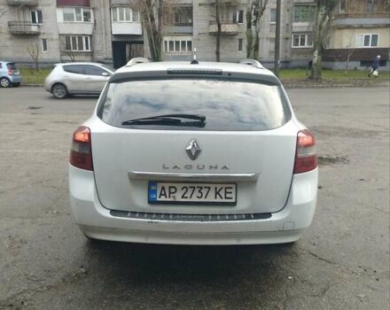 Белый Рено Лагуна, объемом двигателя 1.46 л и пробегом 280 тыс. км за 7800 $, фото 3 на Automoto.ua