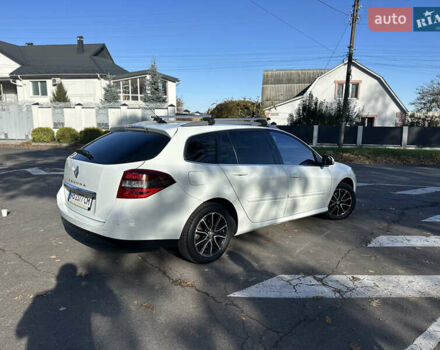 Белый Рено Лагуна, объемом двигателя 1.46 л и пробегом 290 тыс. км за 6999 $, фото 25 на Automoto.ua