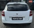Рено Лагуна 2012 в Черновцах на Automoto.ua Белый Рено Лагуна, объемом двигателя 1.46 л и пробегом 406 тыс. км за 6500 $, фото 12 на Automoto.ua