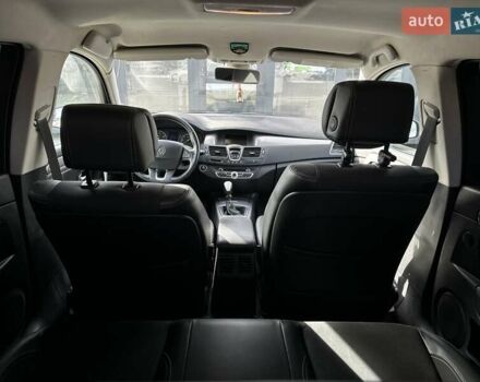 Рено Лагуна 2012 в Черновцах на Automoto.ua Белый Рено Лагуна, объемом двигателя 1.46 л и пробегом 406 тыс. км за 6500 $, фото 15 на Automoto.ua