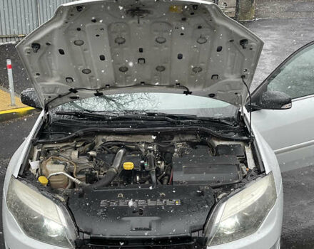 Белый Рено Лагуна, объемом двигателя 1.5 л и пробегом 320 тыс. км за 8100 $, фото 11 на Automoto.ua