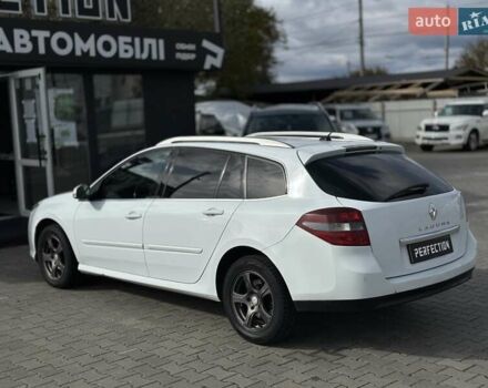 Рено Лагуна 2012 в Черновцах на Automoto.ua Белый Рено Лагуна, объемом двигателя 1.46 л и пробегом 406 тыс. км за 6500 $, фото 10 на Automoto.ua