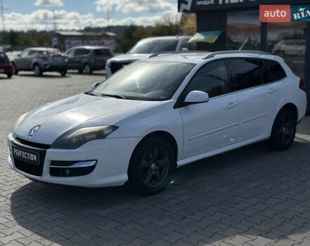 Рено Лагуна 2012 в Черновцах на Automoto.ua Белый Рено Лагуна, объемом двигателя 1.46 л и пробегом 406 тыс. км за 6500 $, фото 2 на Automoto.ua