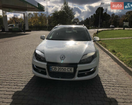 Белый Рено Лагуна, объемом двигателя 1.46 л и пробегом 247 тыс. км за 6300 $, фото 1 на Automoto.ua