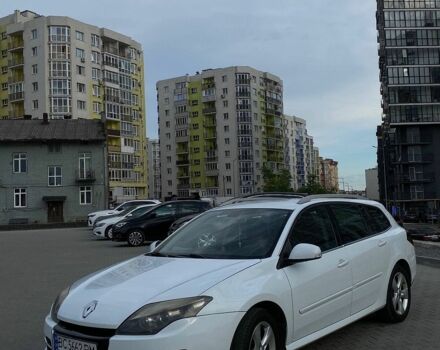 Белый Рено Лагуна, объемом двигателя 1.5 л и пробегом 412 тыс. км за 4999 $, фото 18 на Automoto.ua