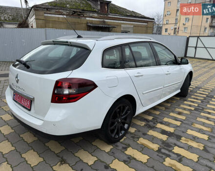 Белый Рено Лагуна, объемом двигателя 1.5 л и пробегом 212 тыс. км за 8600 $, фото 4 на Automoto.ua