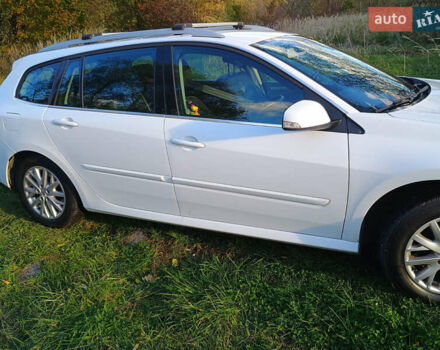 Білий Рено Лагуна, об'ємом двигуна 1.46 л та пробігом 190 тис. км за 8200 $, фото 2 на Automoto.ua