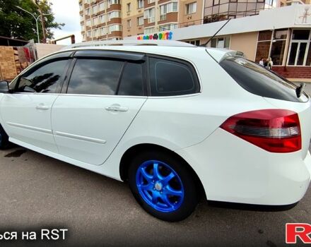 Белый Рено Лагуна, объемом двигателя 1.5 л и пробегом 175 тыс. км за 8500 $, фото 6 на Automoto.ua