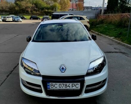 Белый Рено Лагуна, объемом двигателя 1.5 л и пробегом 250 тыс. км за 8100 $, фото 1 на Automoto.ua