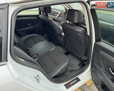 Белый Рено Лагуна, объемом двигателя 1.5 л и пробегом 212 тыс. км за 8600 $, фото 8 на Automoto.ua