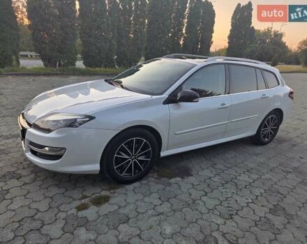 Белый Рено Лагуна, объемом двигателя 1.5 л и пробегом 217 тыс. км за 8500 $, фото 6 на Automoto.ua