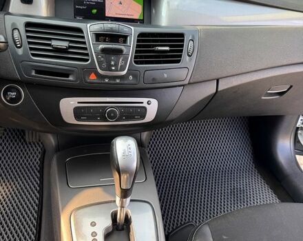 Білий Рено Лагуна, об'ємом двигуна 1.5 л та пробігом 256 тис. км за 8600 $, фото 9 на Automoto.ua