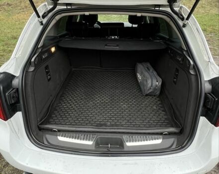 Белый Рено Лагуна, объемом двигателя 1.5 л и пробегом 260 тыс. км за 7800 $, фото 12 на Automoto.ua