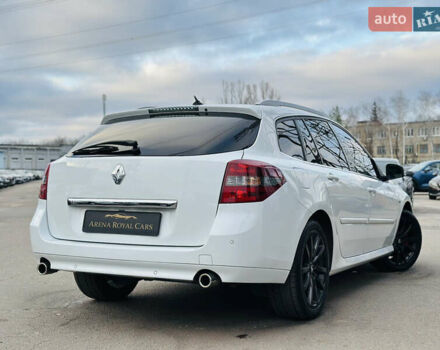 Белый Рено Лагуна, объемом двигателя 2 л и пробегом 166 тыс. км за 9900 $, фото 1 на Automoto.ua