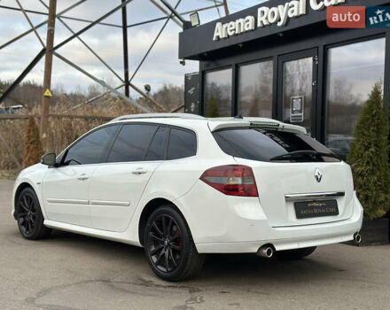 Белый Рено Лагуна, объемом двигателя 2 л и пробегом 166 тыс. км за 9900 $, фото 11 на Automoto.ua