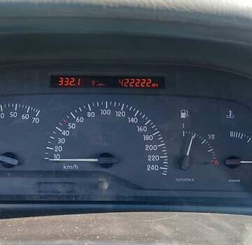 Белый Рено Лагуна, объемом двигателя 2 л и пробегом 420 тыс. км за 1700 $, фото 7 на Automoto.ua