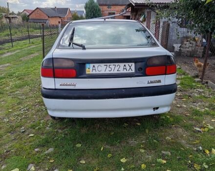 Белый Рено Лагуна, объемом двигателя 2 л и пробегом 500 тыс. км за 1250 $, фото 4 на Automoto.ua