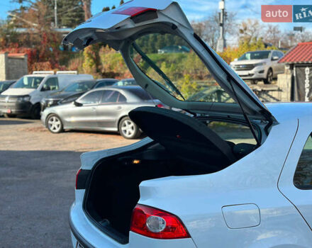 Белый Рено Лагуна, объемом двигателя 1.9 л и пробегом 231 тыс. км за 4990 $, фото 28 на Automoto.ua