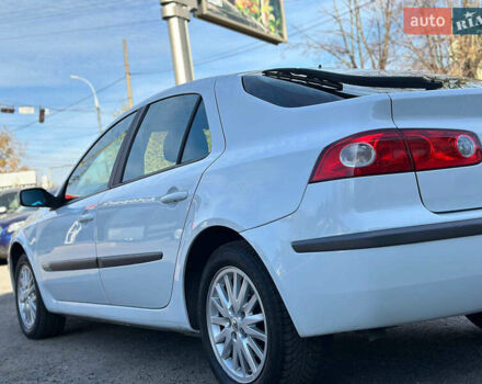 Белый Рено Лагуна, объемом двигателя 1.9 л и пробегом 231 тыс. км за 4990 $, фото 11 на Automoto.ua