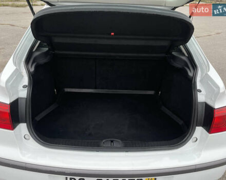 Белый Рено Лагуна, объемом двигателя 1.9 л и пробегом 231 тыс. км за 4200 $, фото 11 на Automoto.ua