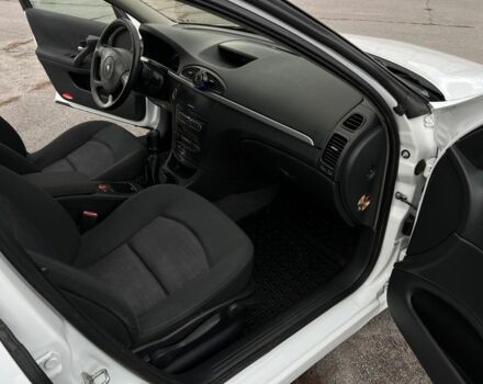 Рено Лагуна 2007 в Виннице на Automoto.ua Белый Рено Лагуна, объемом двигателя 1.9 л и пробегом 231 тыс. км за 4500 $, фото 11 на Automoto.ua