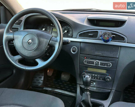 Белый Рено Лагуна, объемом двигателя 1.9 л и пробегом 231 тыс. км за 4990 $, фото 33 на Automoto.ua