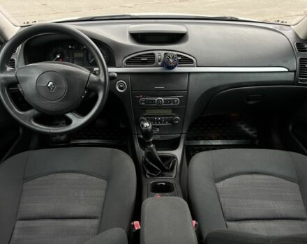 Рено Лагуна 2007 в Виннице на Automoto.ua Белый Рено Лагуна, объемом двигателя 1.9 л и пробегом 231 тыс. км за 4500 $, фото 12 на Automoto.ua