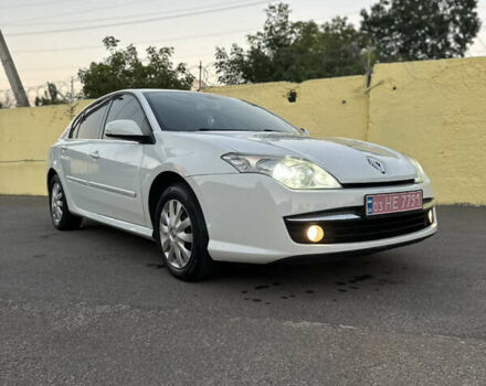 Белый Рено Лагуна, объемом двигателя 1.5 л и пробегом 270 тыс. км за 7300 $, фото 1 на Automoto.ua