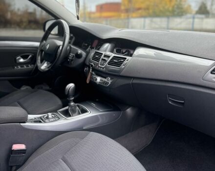 Рено Лагуна 2010 в Харькове на Automoto.ua Белый Рено Лагуна, объемом двигателя 1.5 л и пробегом 268 тыс. км за 7800 $, фото 6 на Automoto.ua