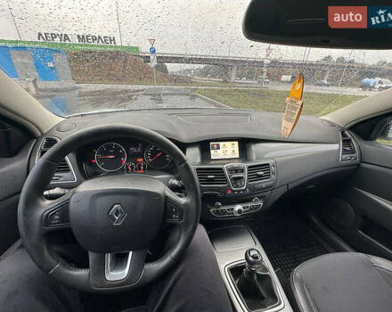 Белый Рено Лагуна, объемом двигателя 1.46 л и пробегом 357 тыс. км за 6200 $, фото 5 на Automoto.ua