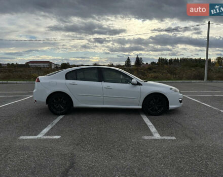 Белый Рено Лагуна, объемом двигателя 2 л и пробегом 209 тыс. км за 7700 $, фото 7 на Automoto.ua