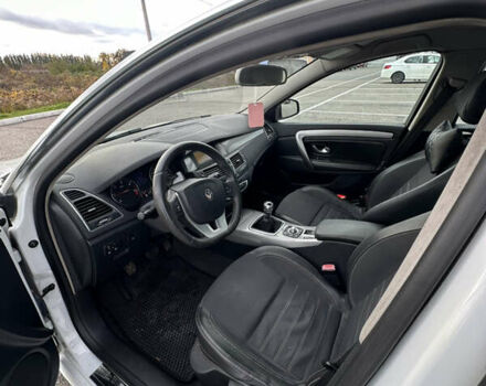 Белый Рено Лагуна, объемом двигателя 2 л и пробегом 209 тыс. км за 7700 $, фото 9 на Automoto.ua