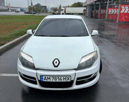 Белый Рено Лагуна, объемом двигателя 1.46 л и пробегом 357 тыс. км за 6200 $, фото 2 на Automoto.ua