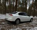 Белый Рено Лагуна, объемом двигателя 1.5 л и пробегом 300 тыс. км за 7900 $, фото 3 на Automoto.ua