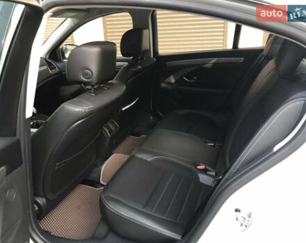 Белый Рено Лагуна, объемом двигателя 1.46 л и пробегом 340 тыс. км за 6300 $, фото 19 на Automoto.ua