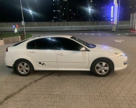 Белый Рено Лагуна, объемом двигателя 1.5 л и пробегом 255 тыс. км за 8200 $, фото 6 на Automoto.ua